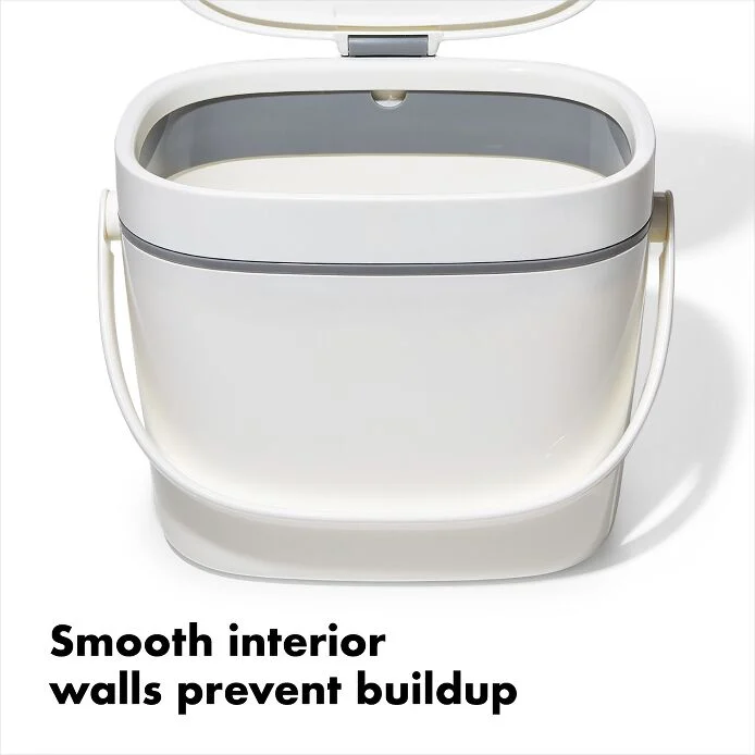 Easy-Clean Compost Bin