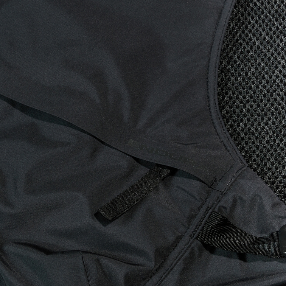 Unisex Corner Hydration Black - S-M