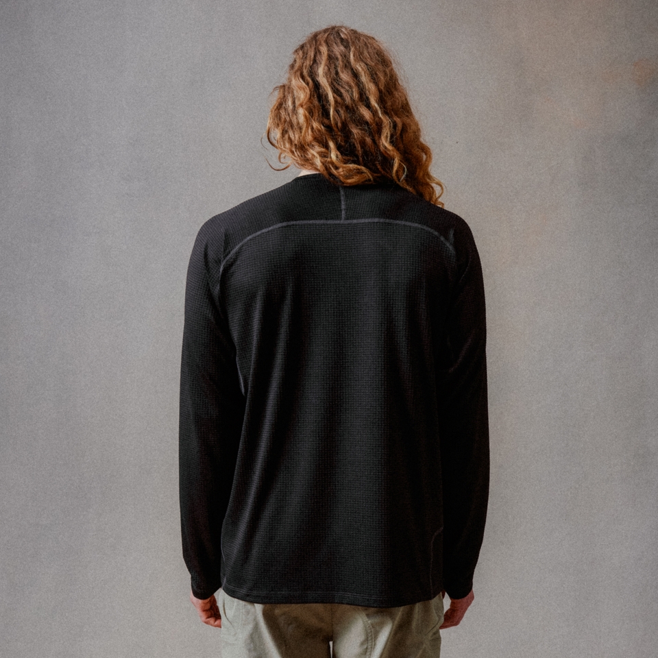 Unisex Long Sleeve Corner Shirt Black - XXS
