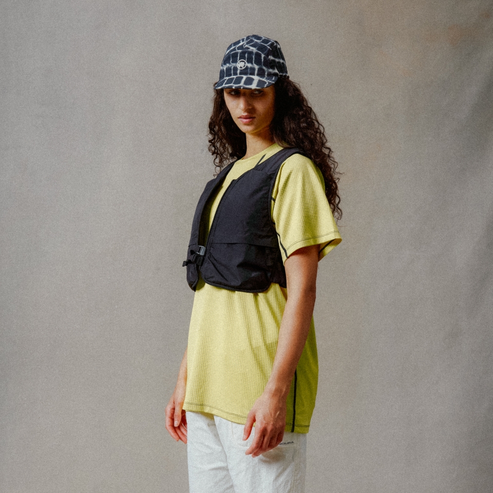 Unisex Corner Hydration Black - S-M