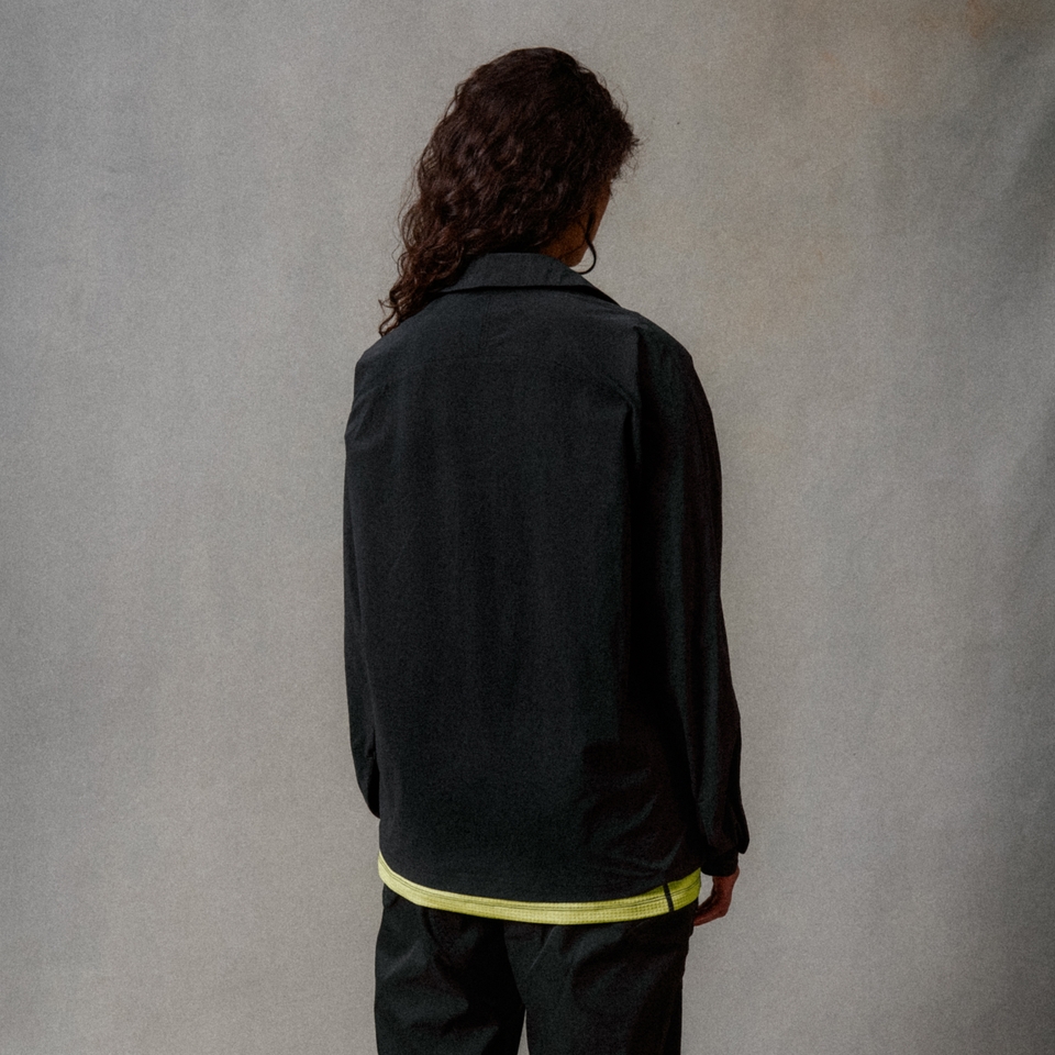 Unisex Adventure Corner Shirt Black - XXS