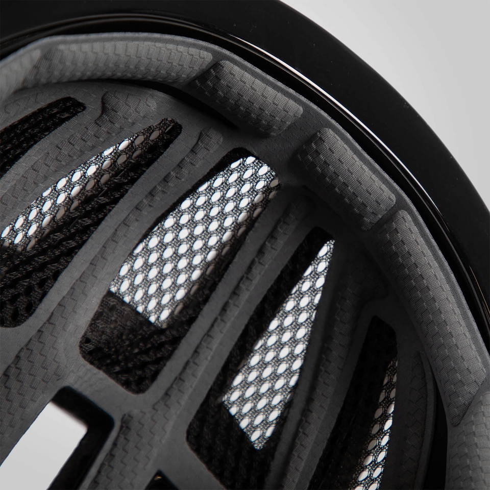 Xtract Helmet - Black - S-M