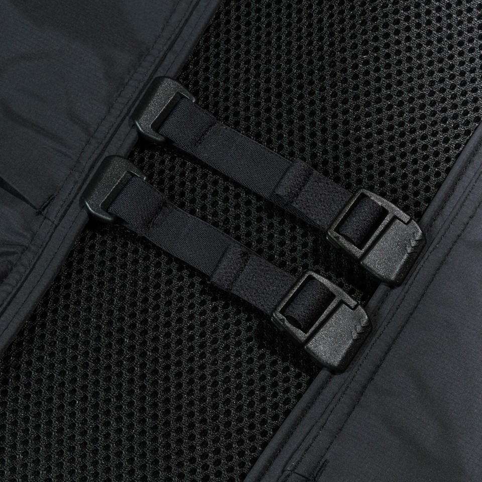 Unisex Corner Hydration Black - S-M