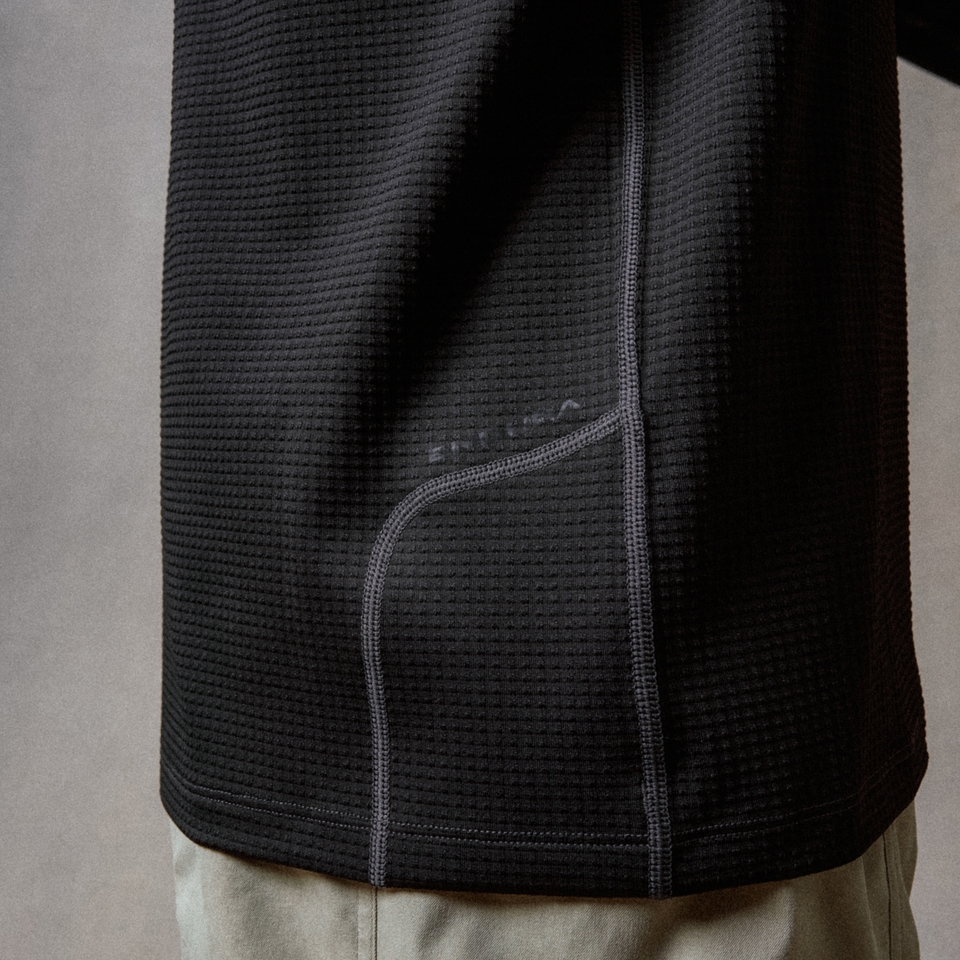 Unisex Long Sleeve Corner Shirt Black - XXS