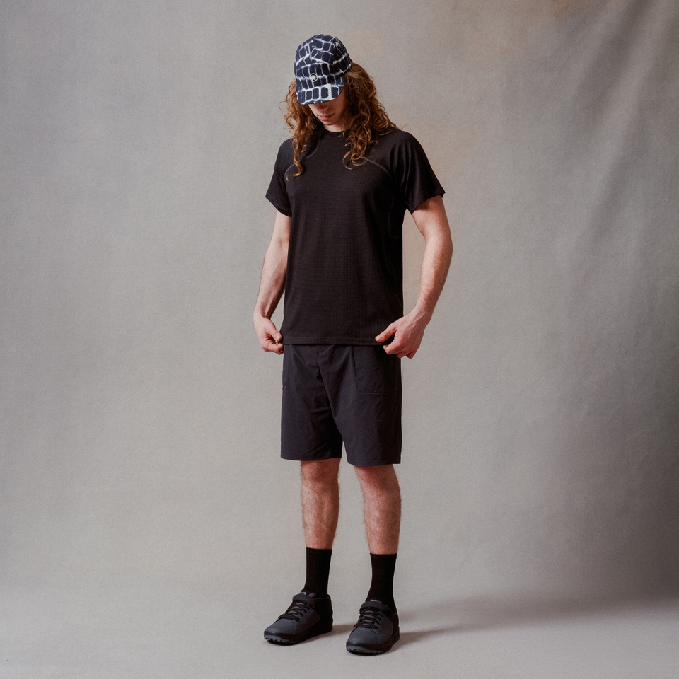 Unisex Short Sleeve Corner Shirt Black - XL