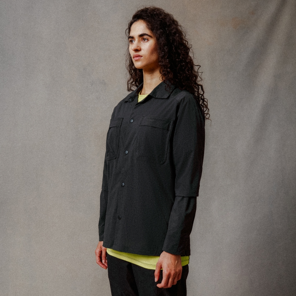 Unisex Adventure Corner Shirt Black - XXS