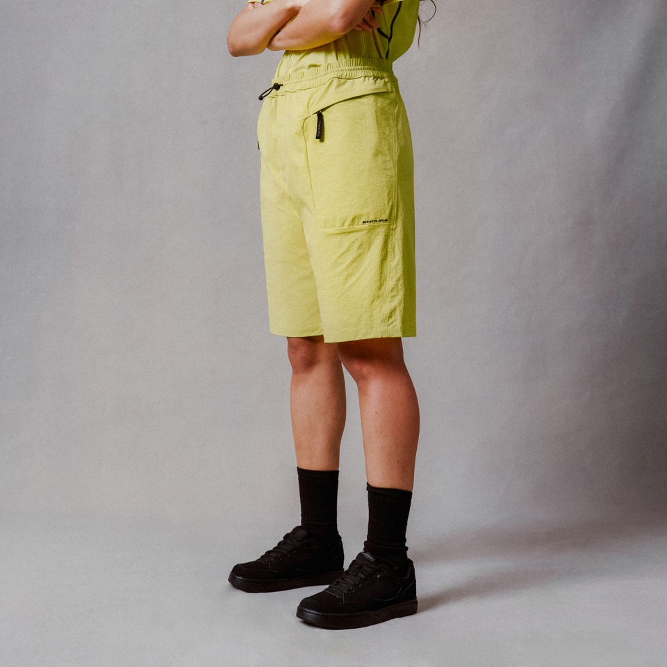Unisex Corner Short (Liner/Chamois) Celery - S