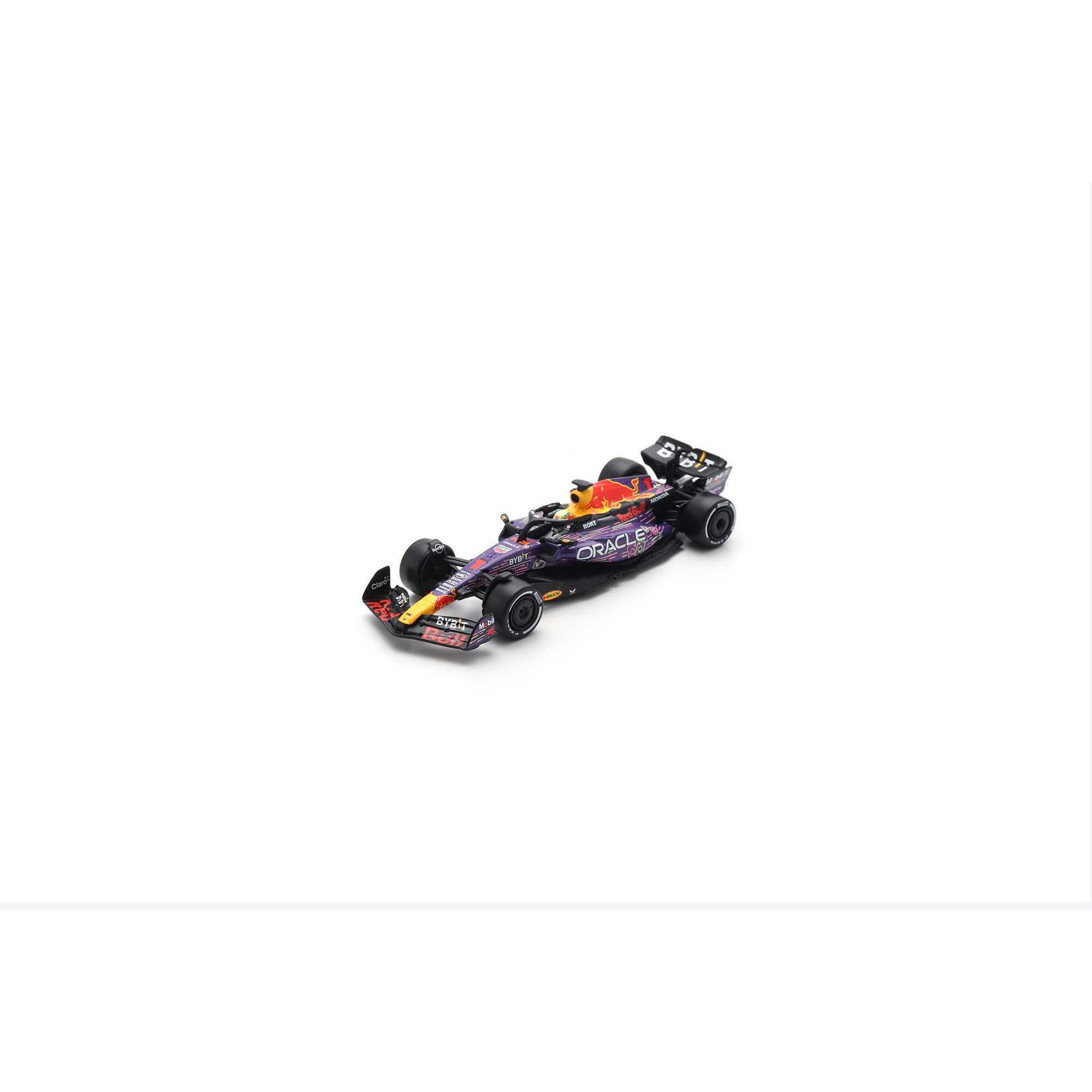 Red Bull Racing RB18 No.1 Max Verstappen Las Vegas 2023 Winner 1:64 Model