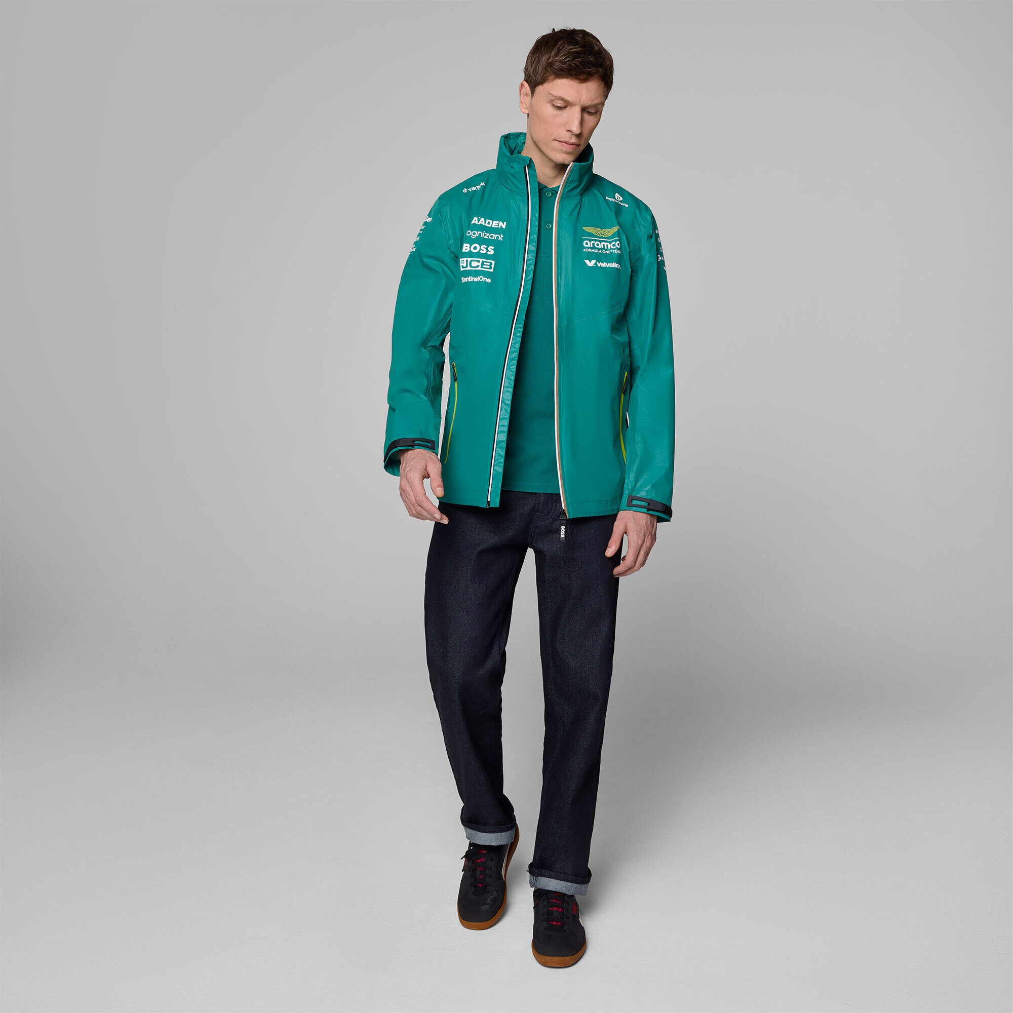 Aston Martin Aramco Cognizant F1 2025 Team Rain Jacket