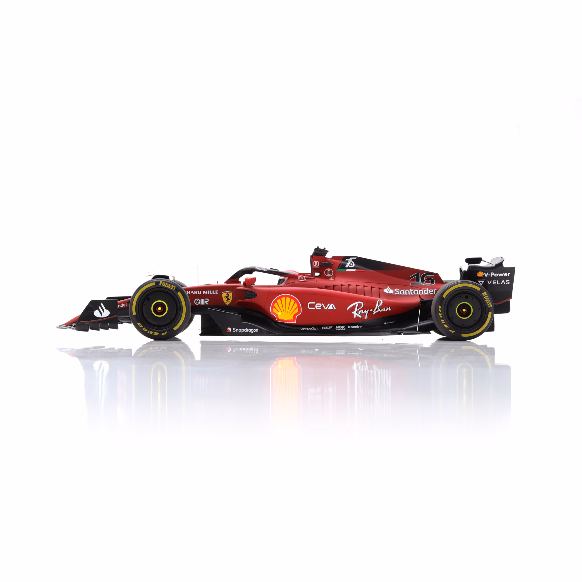 Scuderia Ferrari F1-75 No.16 Winner Austria GP Charles LeClerc 1:18 LookSmart Model