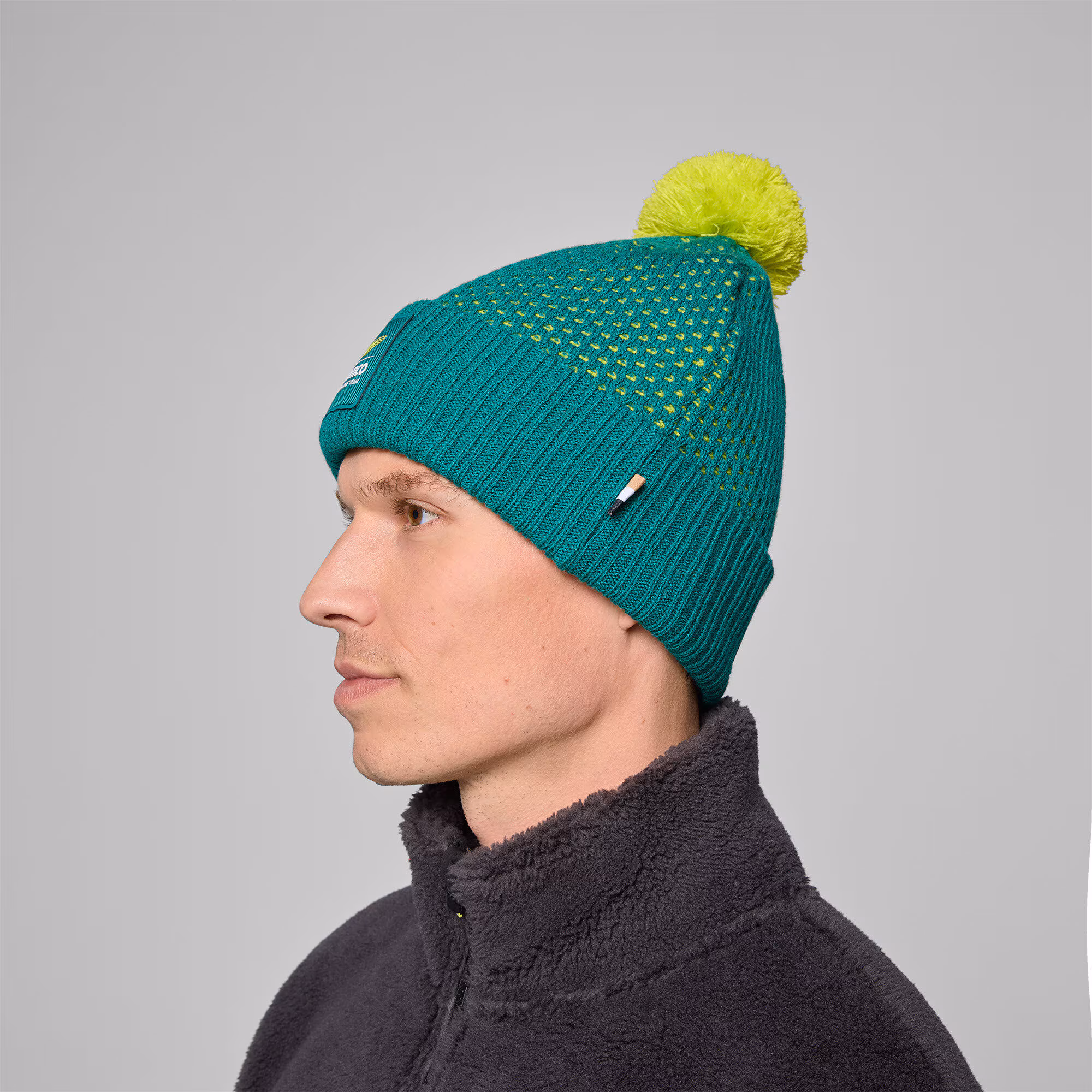 Aston Martin Aramco Cognizant F1 2025 Team Bobble Beanie