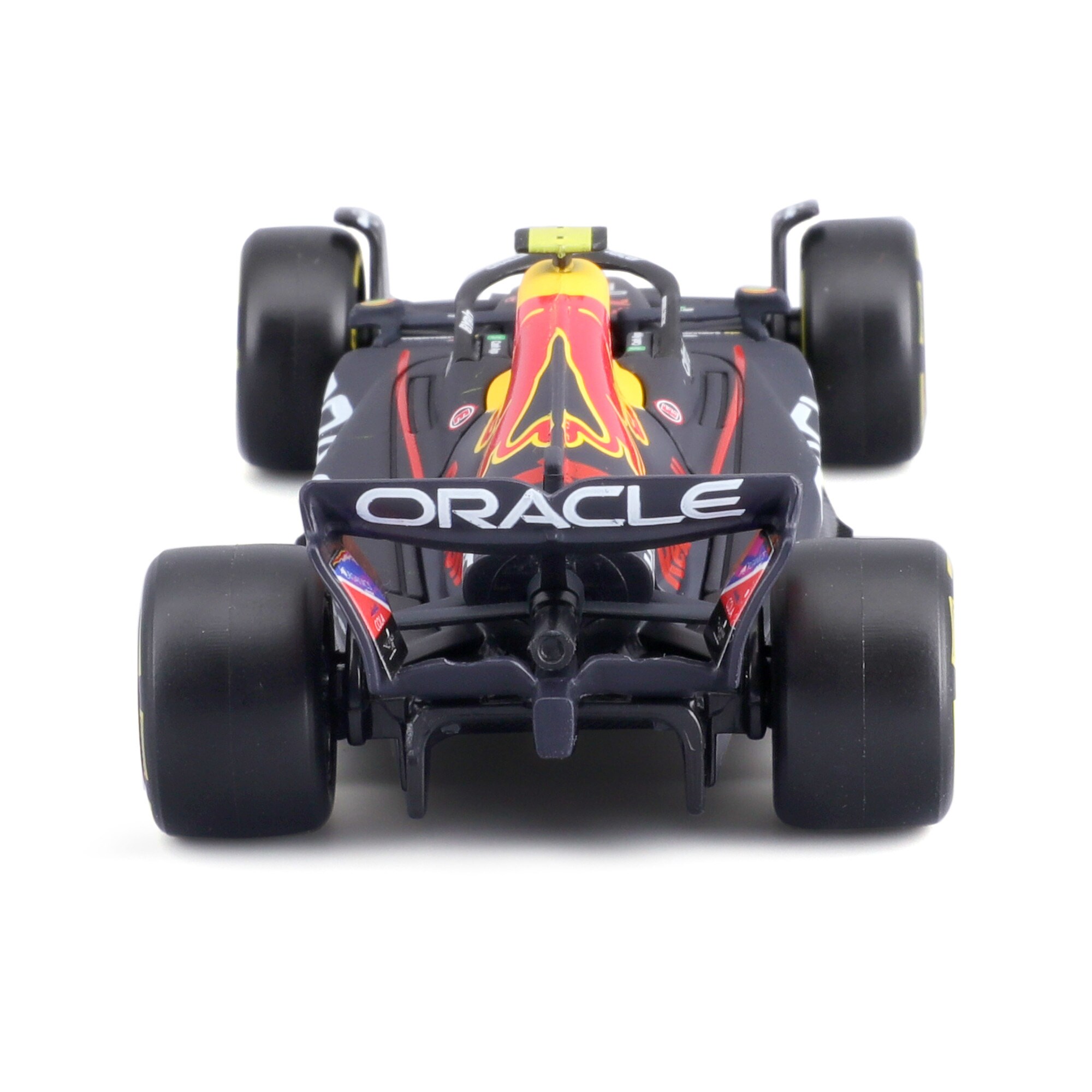 Oracle Red Bull Racing 2022 RB18 No11. Sergio Perez 1:43 Model with Figure
