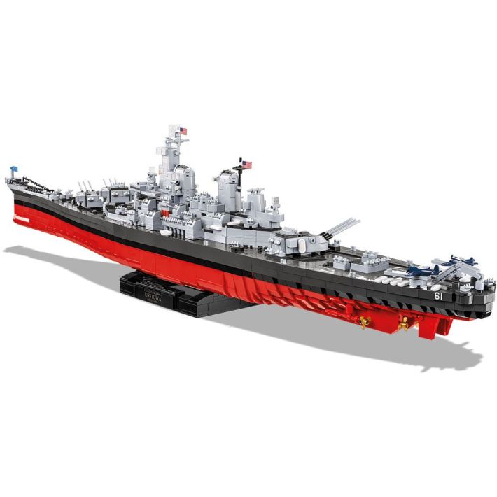 Iowa-Class Battleship (4in1) - Executive Edition