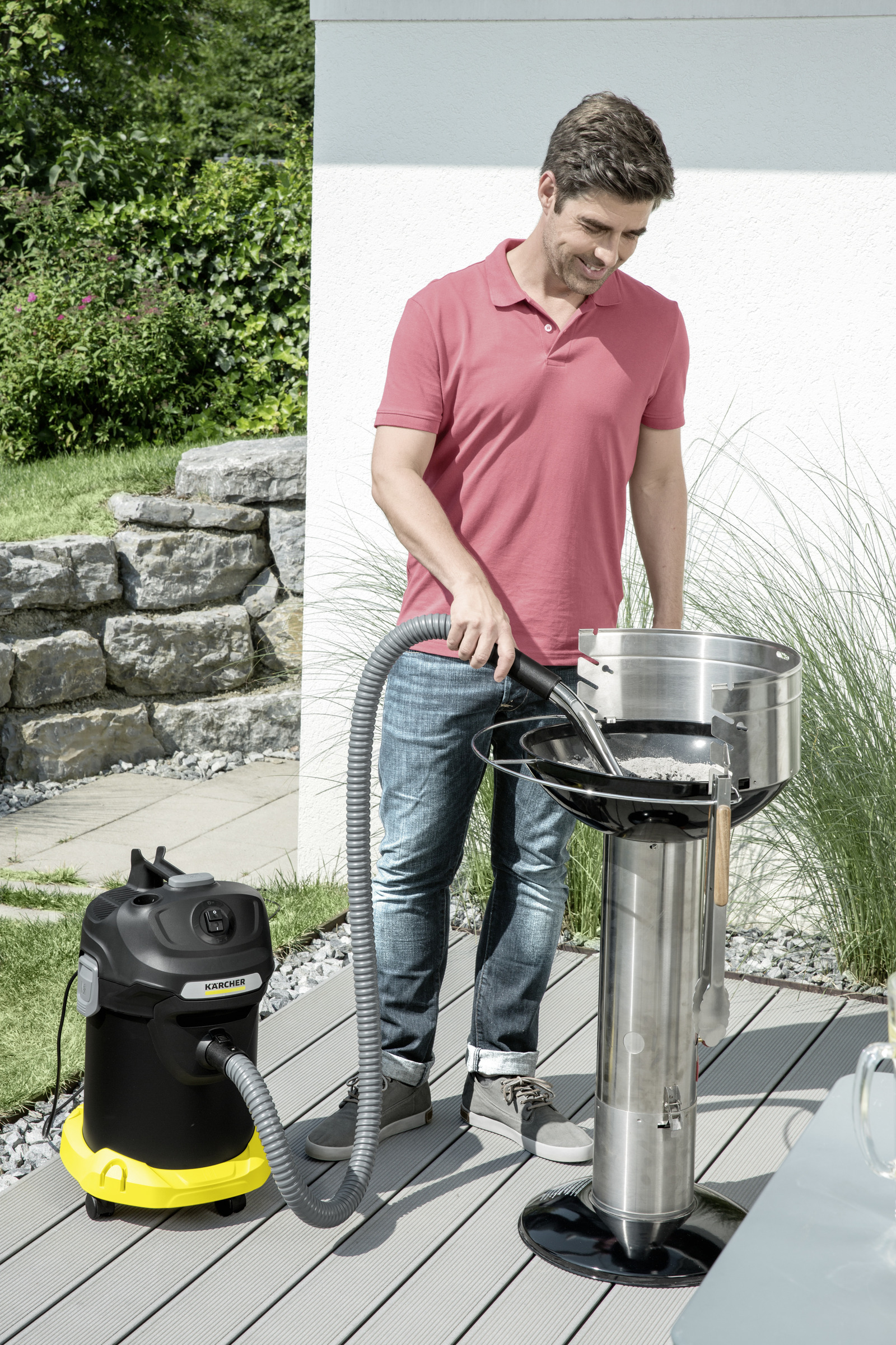 Ash and dry vacuum cleaner           AD 4 Premium