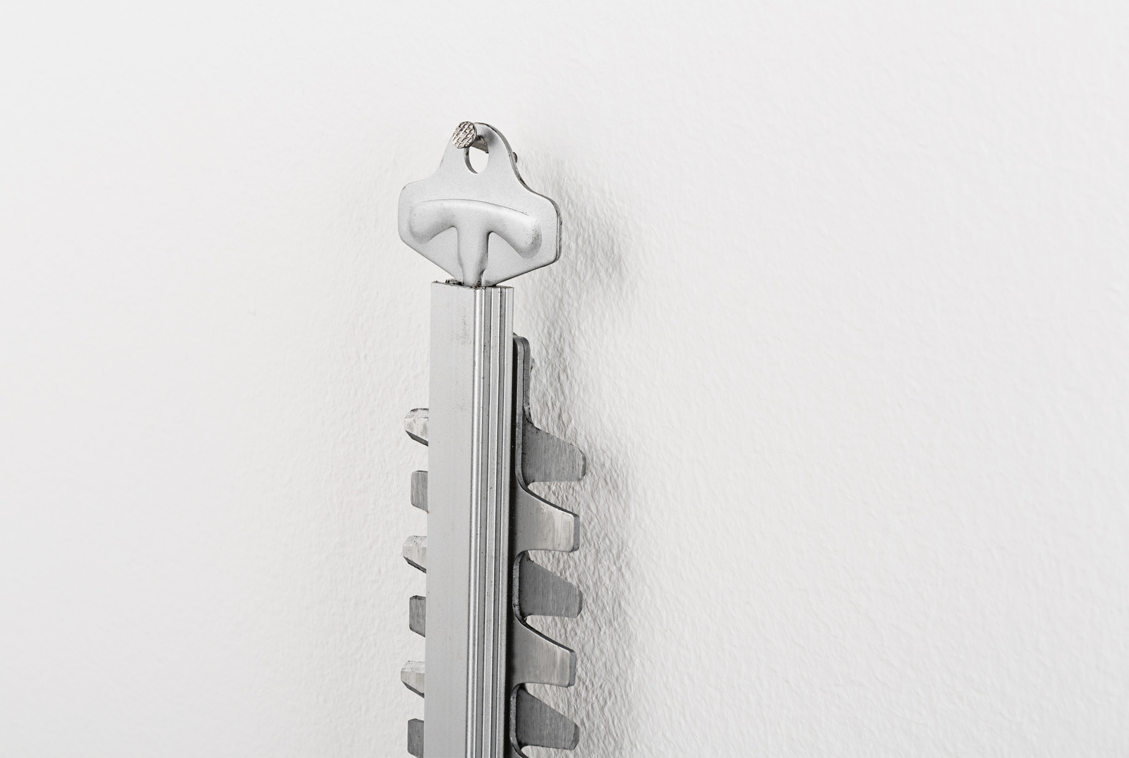 Battery hedge trimmer           HGE 18-50 Cordless Hedge Trimmer (Battery Set)