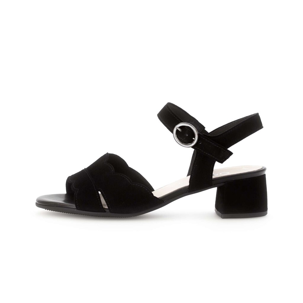 Sandal met riempjes zwart