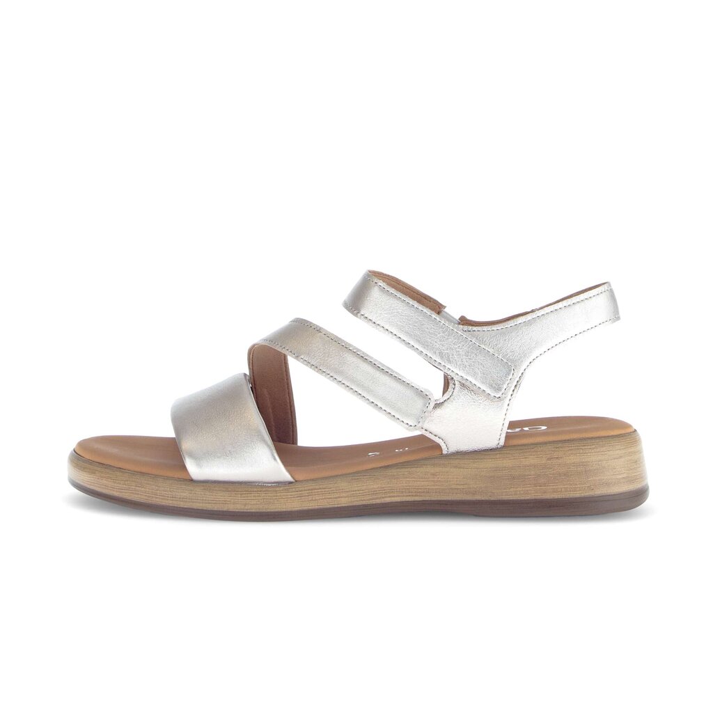 Sandal met riempjes goud