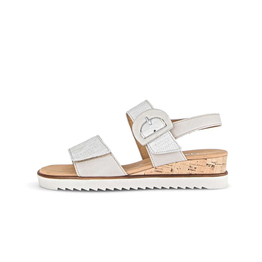 Sandaleno met sleehak beige