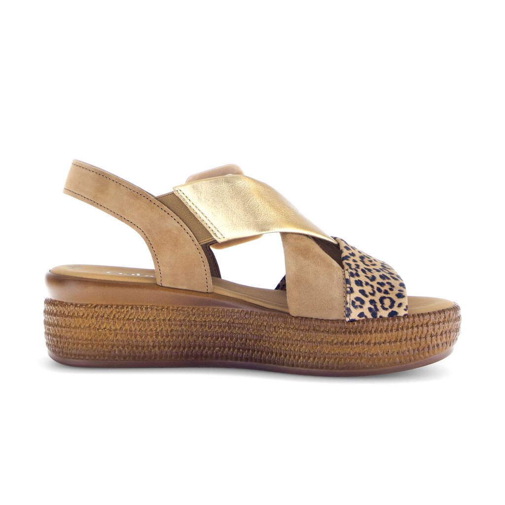 Sandale met plateauzool bruin