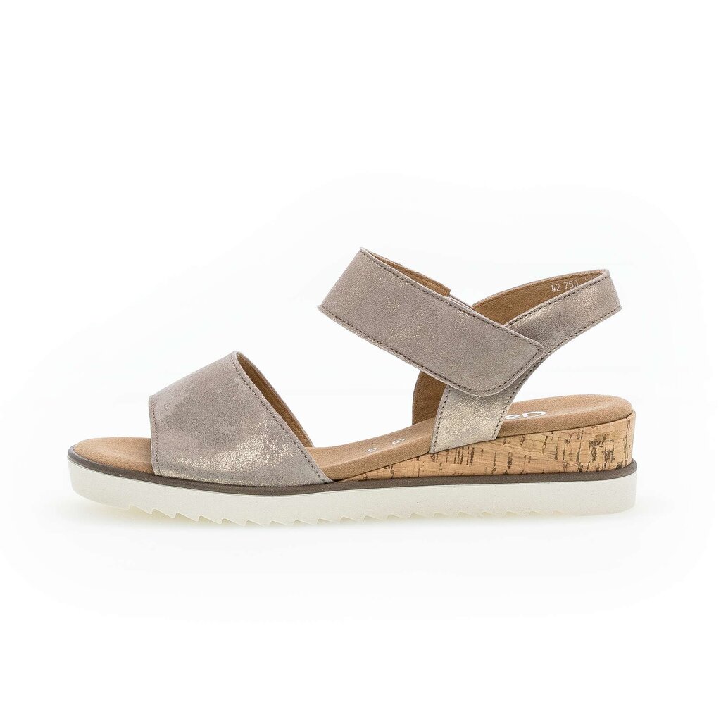 Sandal met riempjes beige