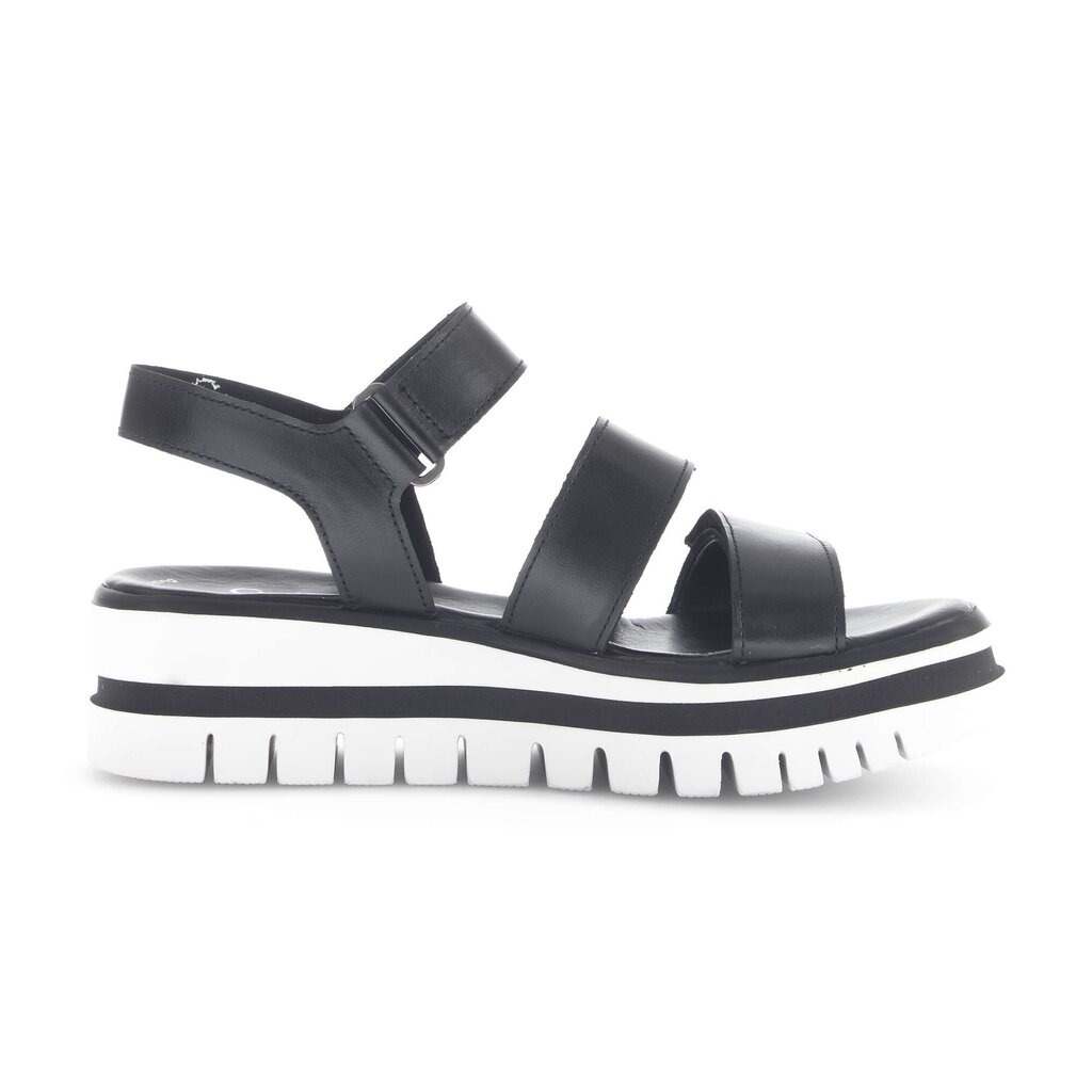 Sandale met plateauzool zwart