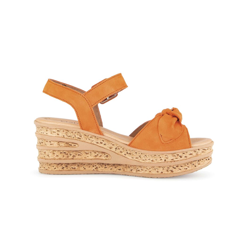Sandaleno met sleehak oranje