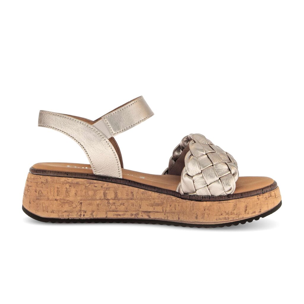 Sandale met plateauzool goud