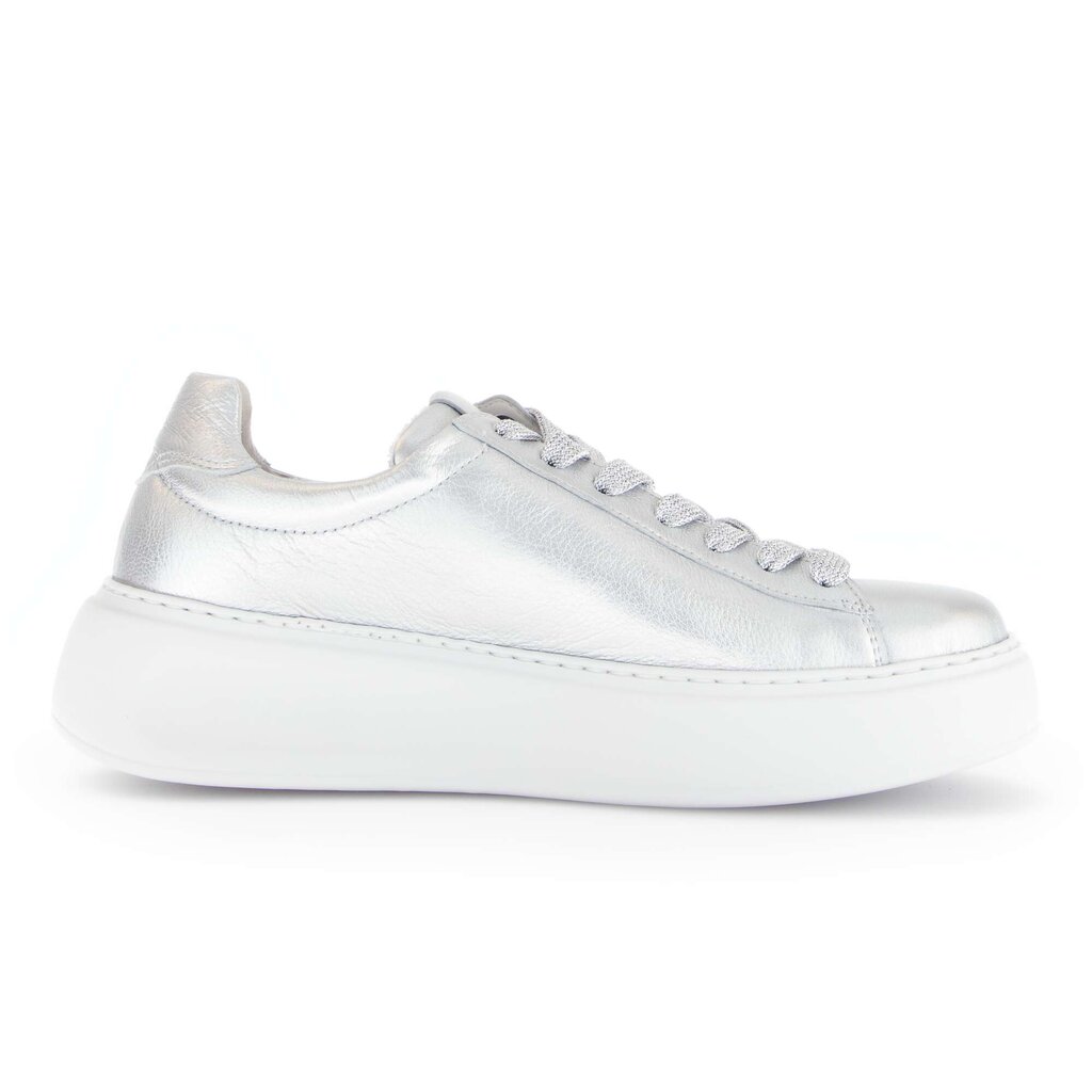 Lage sneaker zilver