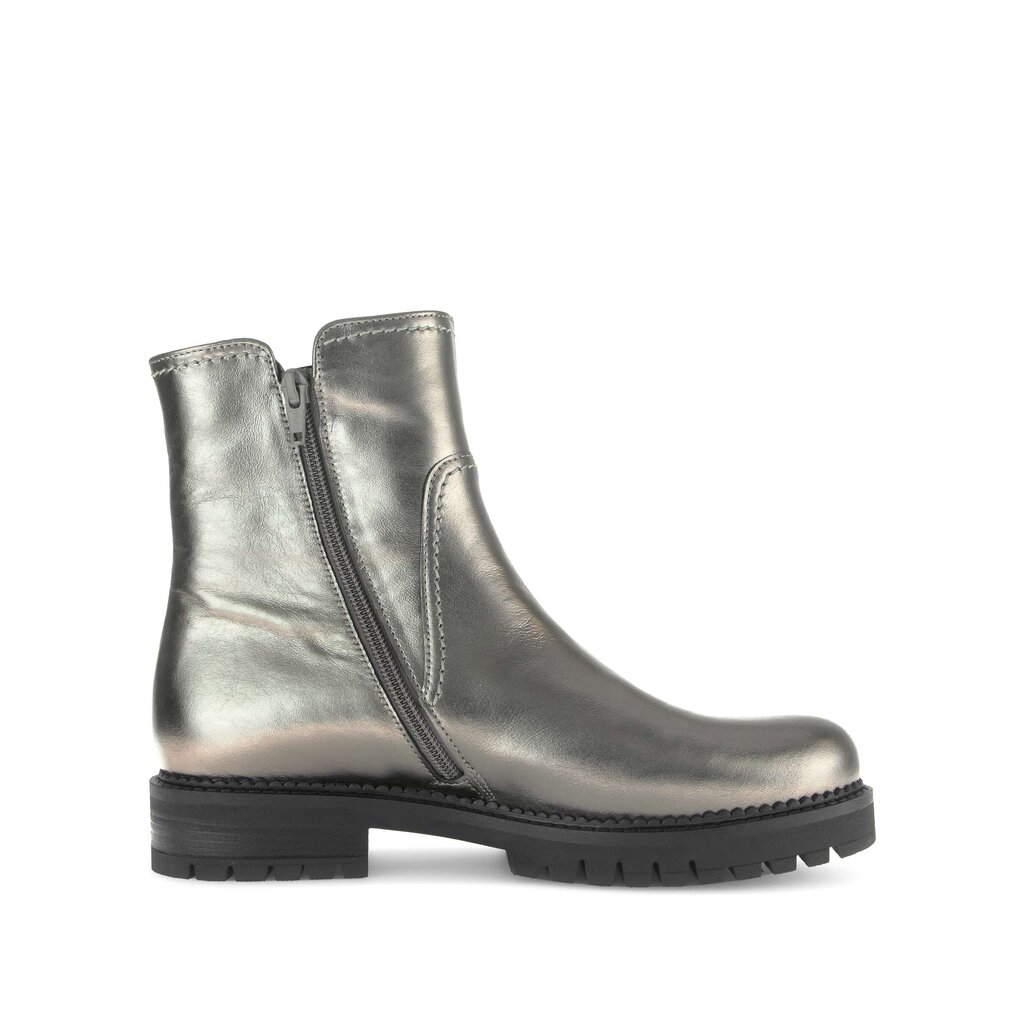 Sportief enkellaarsje zilver