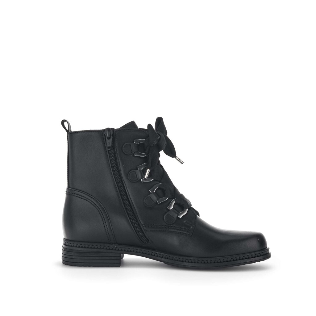 Enkellaarsjes met veter zwart