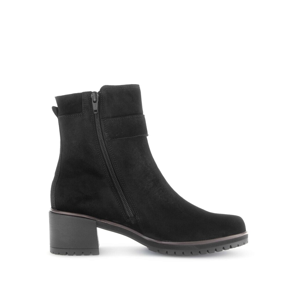 Enkellaarsjes op plateau zwart