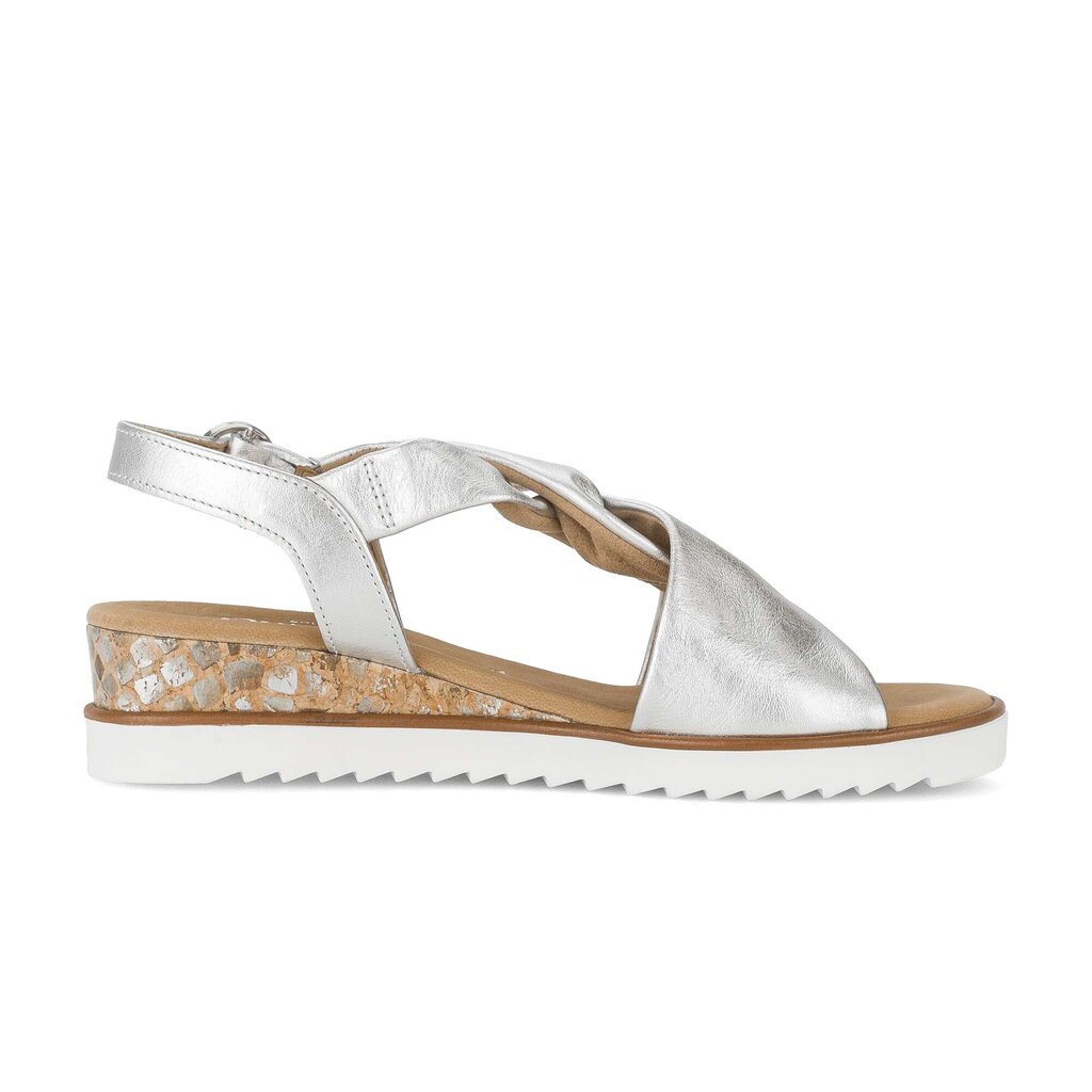 Sandaleno met sleehak zilver