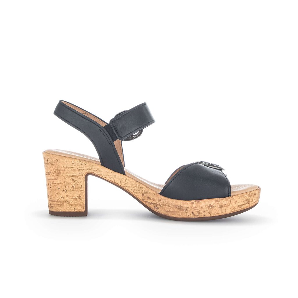Sandale met plateauzool zwart