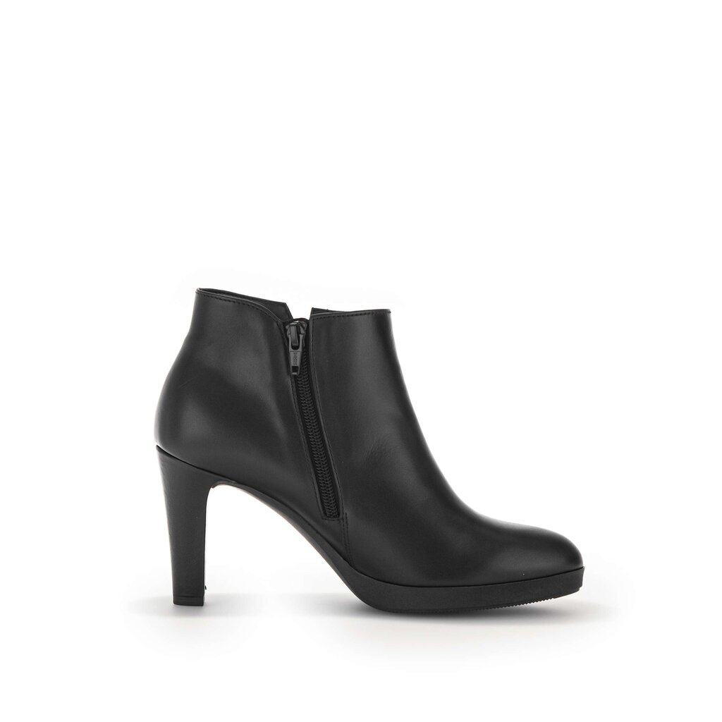 Enkellaarsjes op plateau zwart