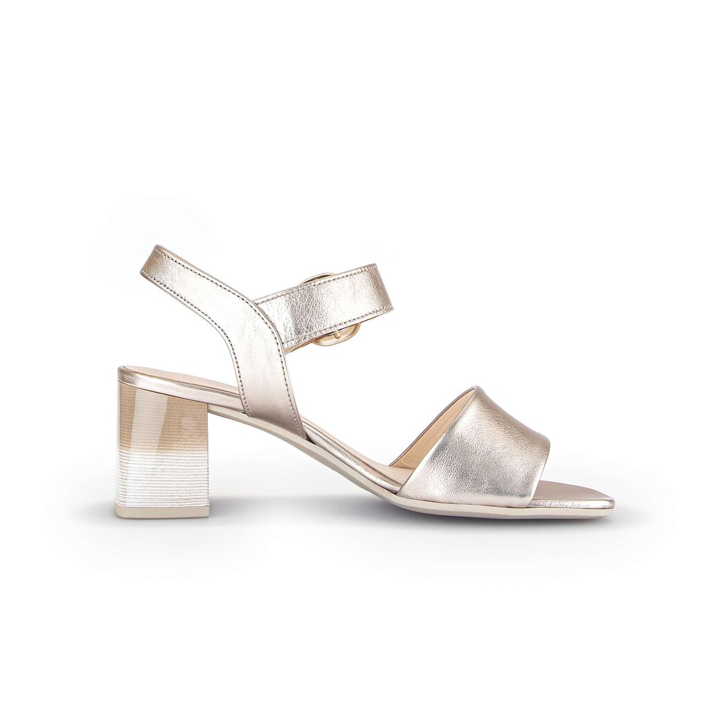 Sandal met riempjes goud