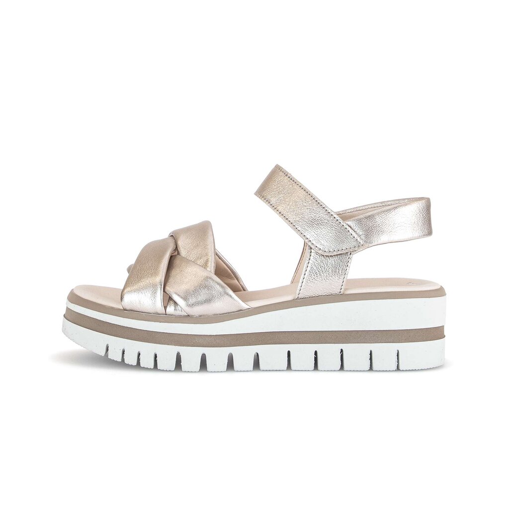 Sandale met plateauzool goud