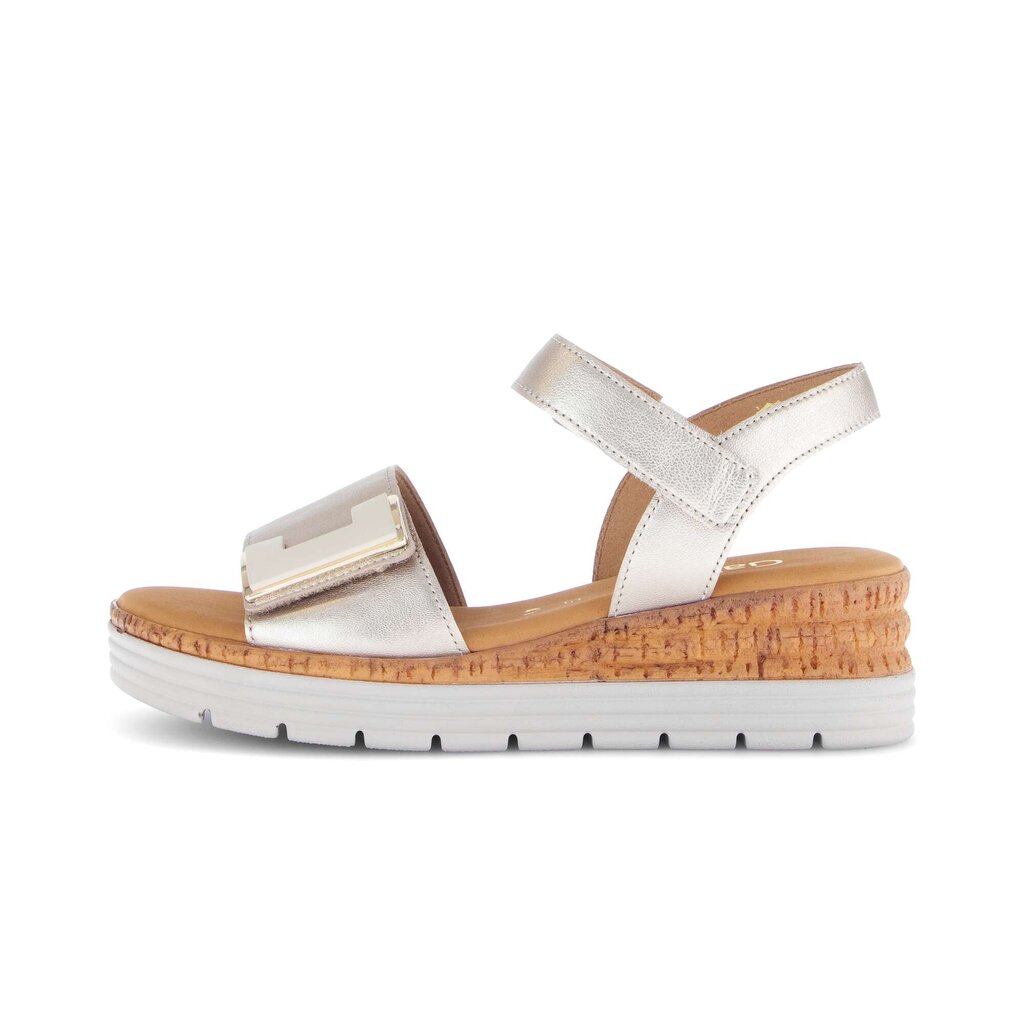 Sandal met riempjes beige