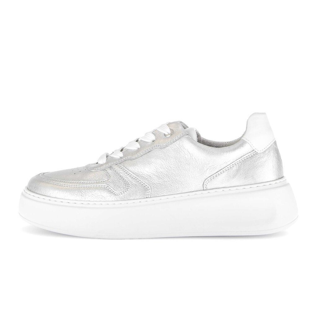 Lage sneaker zilver