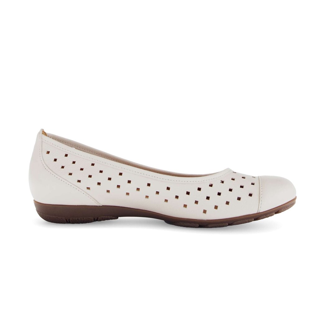 Sportieve ballerina crème