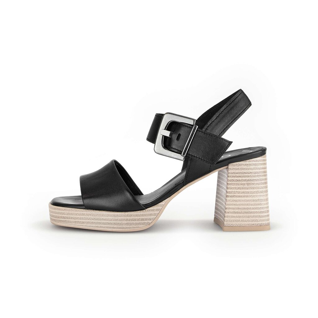Sandale met plateauzool zwart