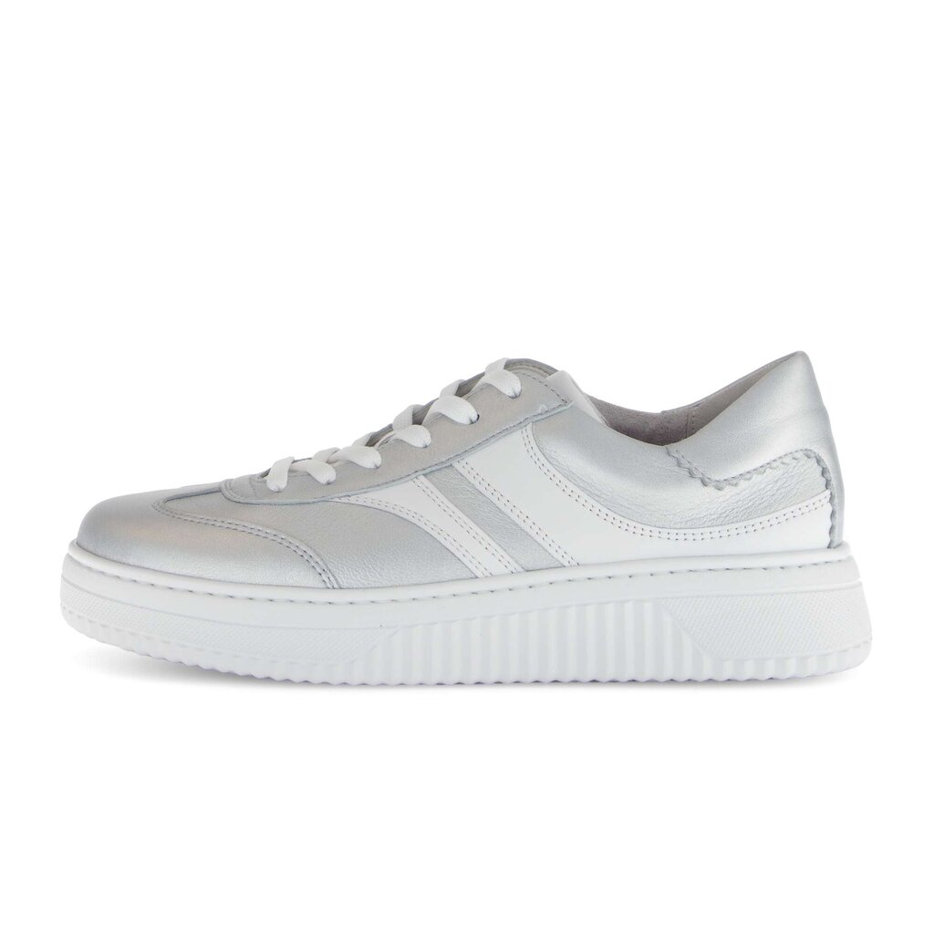 Lage sneaker zilver