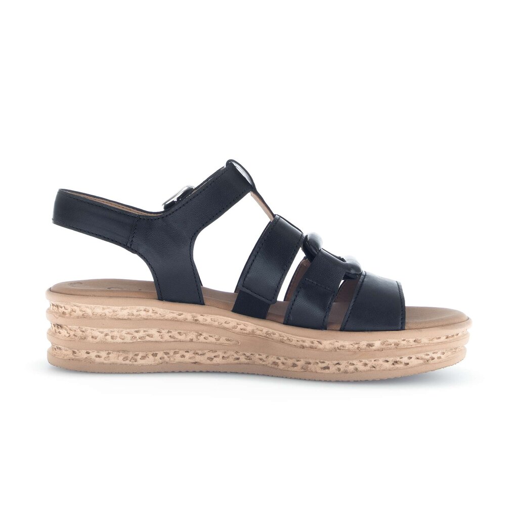 Sandale met plateauzool zwart