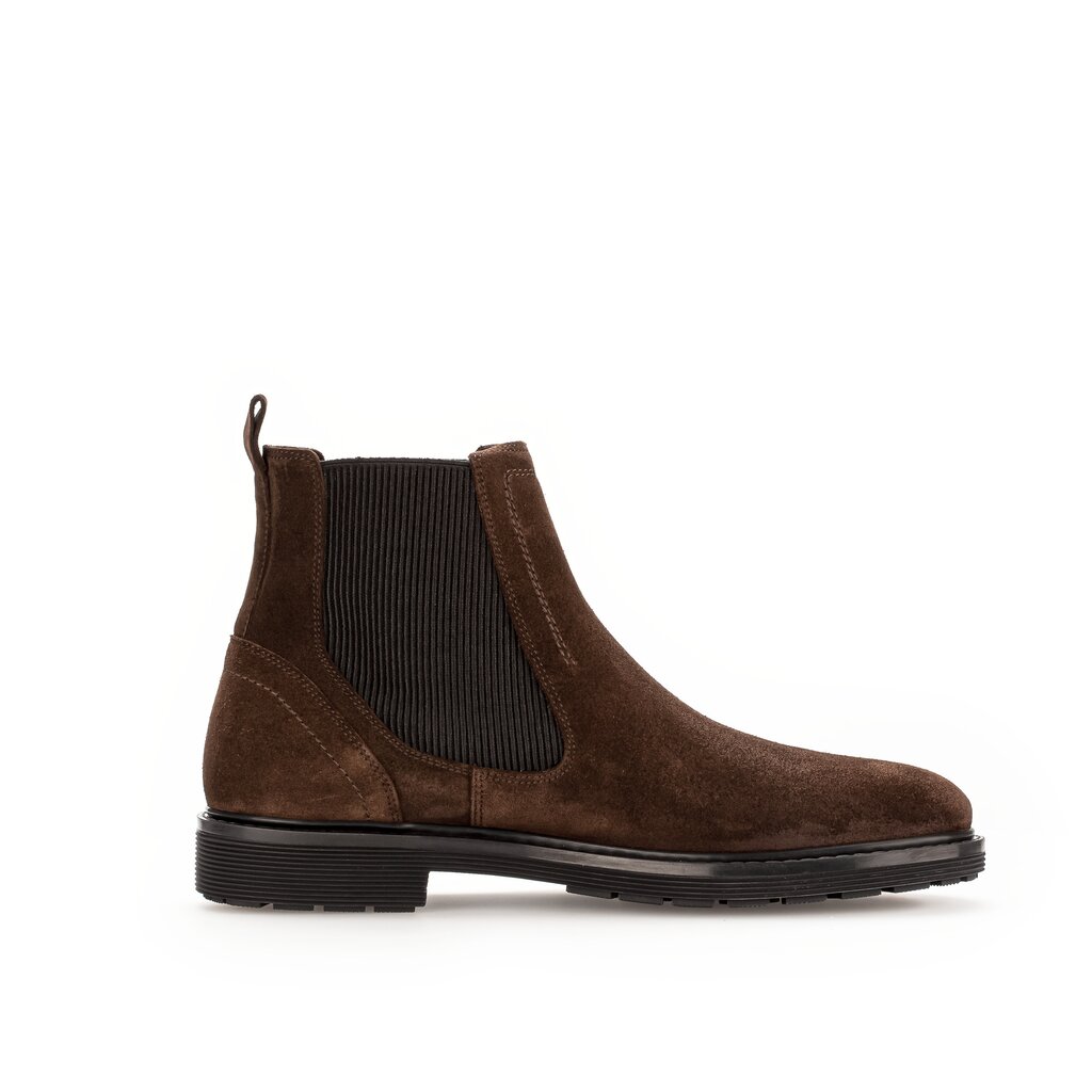 Pius Gabor Chelsea bruin