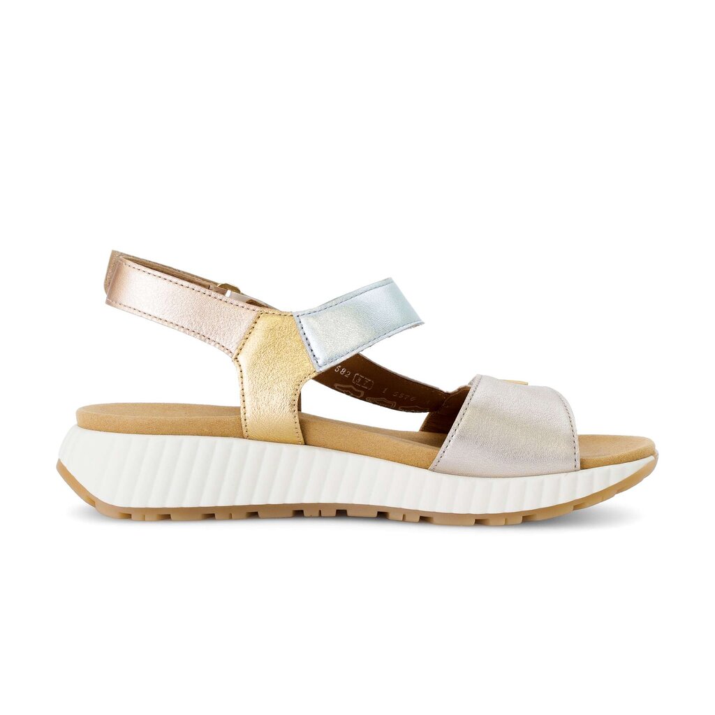 Sandal met riempjes goud