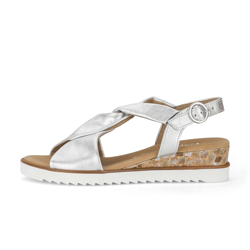 Sandaleno met sleehak zilver