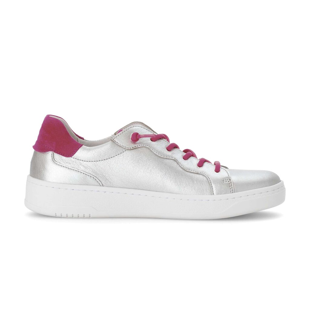 Lage sneaker zilver