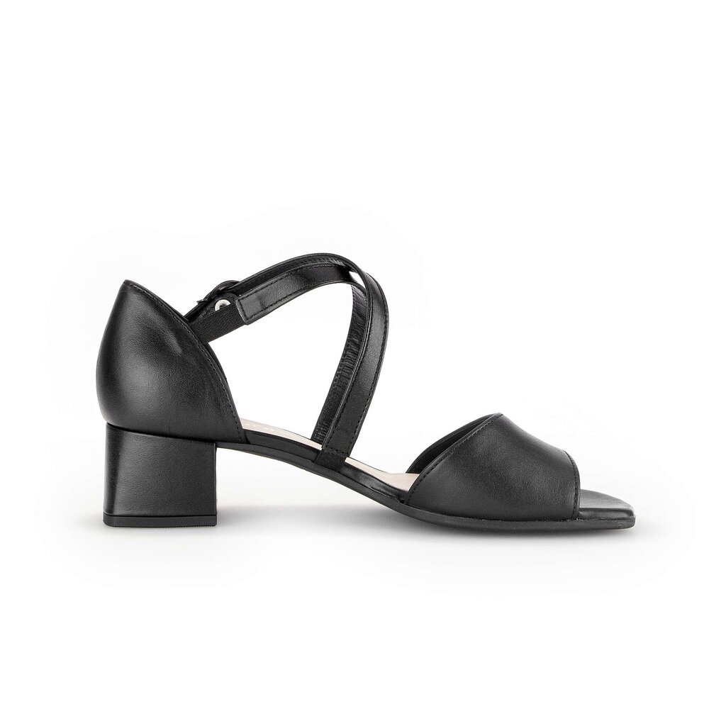 Sandal met riempjes zwart