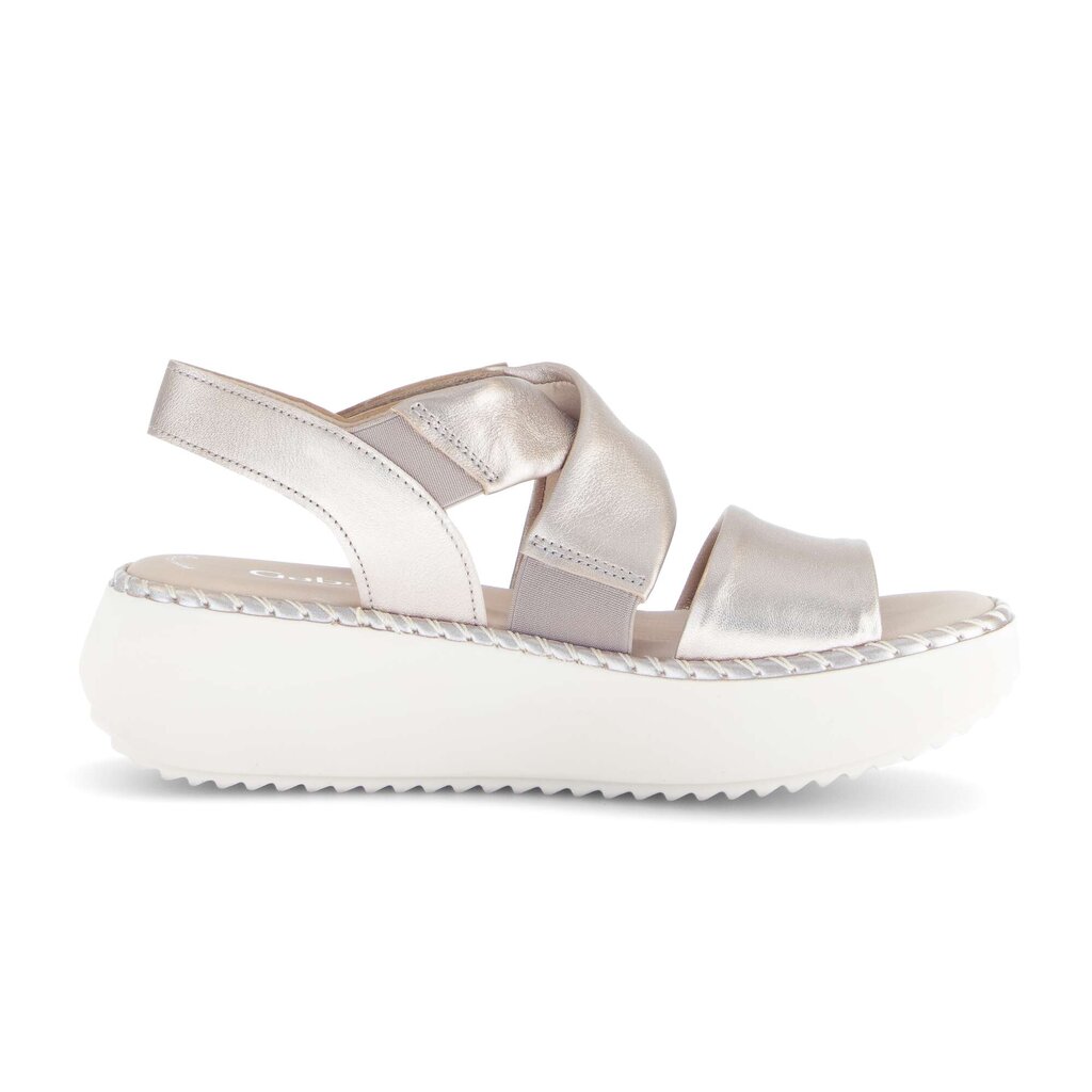 Sandale met plateauzool goud