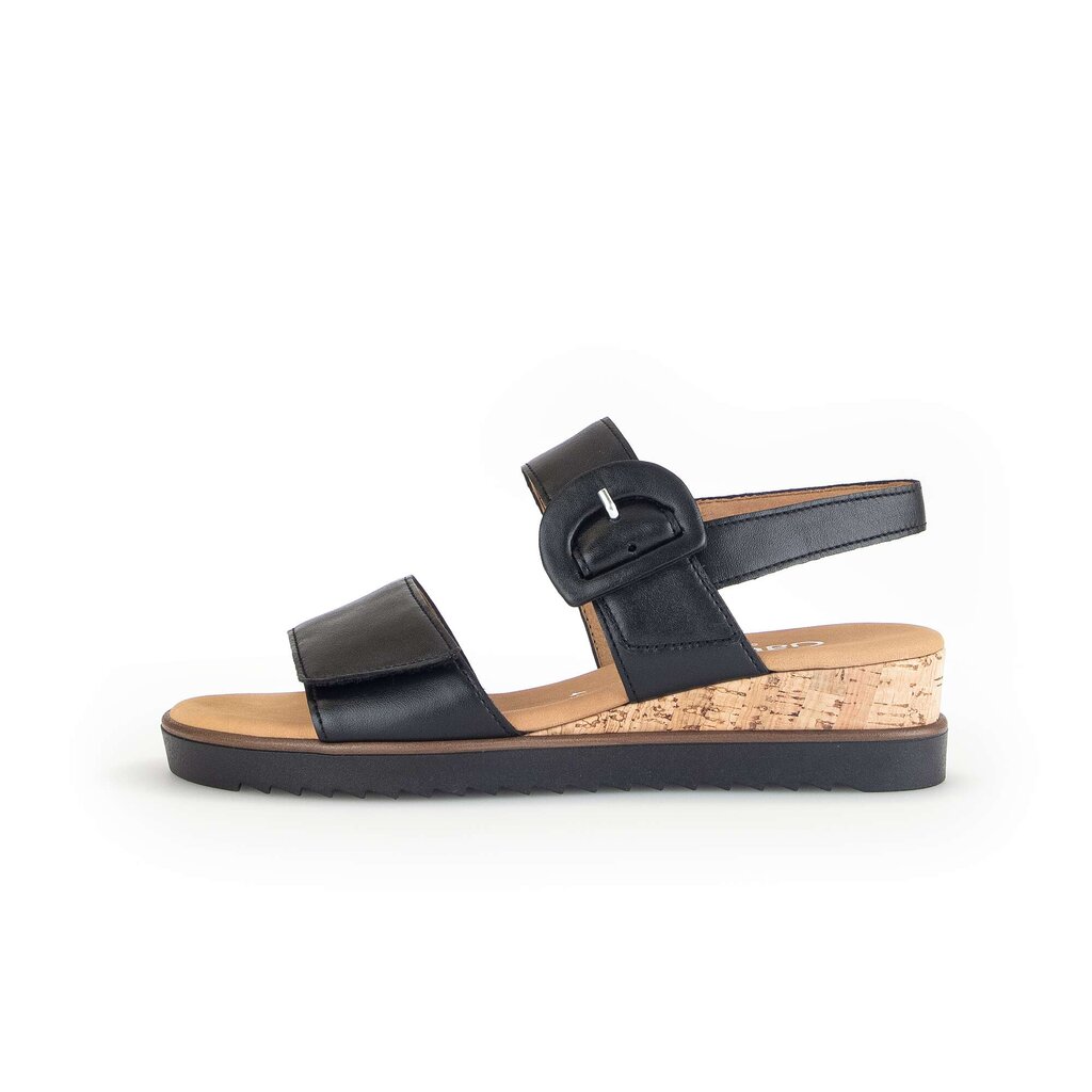 Sandaleno met sleehak zwart