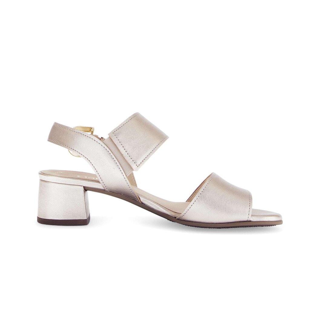 Sandal met riempjes rose